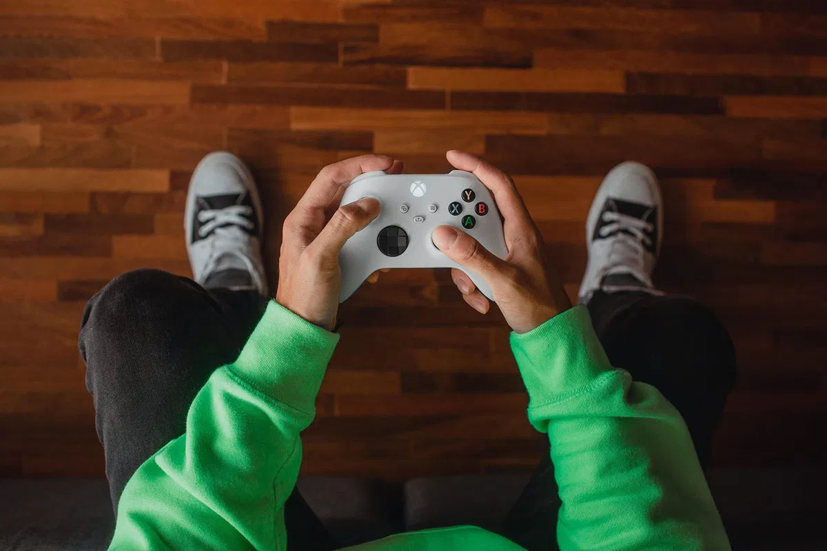 Microsoft Xbox Wireless Controller - Manette de jeu - sans fil - Bluetooth - blanc - pour PC, Microsoft Xbox One, Microsoft Xbox One S, Microsoft Xbox One X, Microsoft Xbox Series X